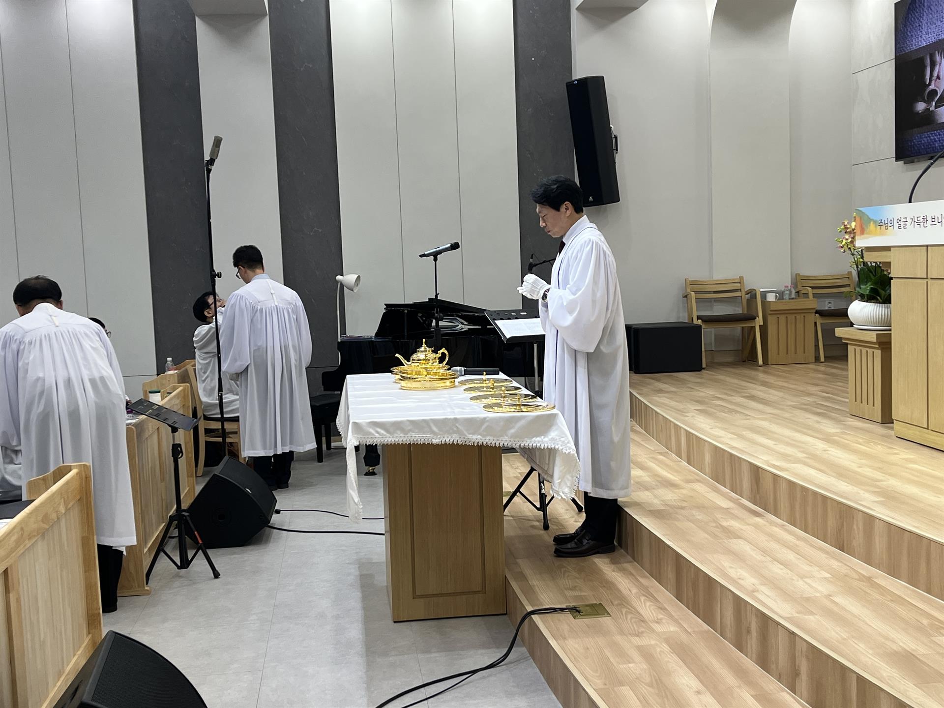 KakaoTalk_20251109_122857274_25.jpg KakaoTalk_20251109_122857274_25.jpg