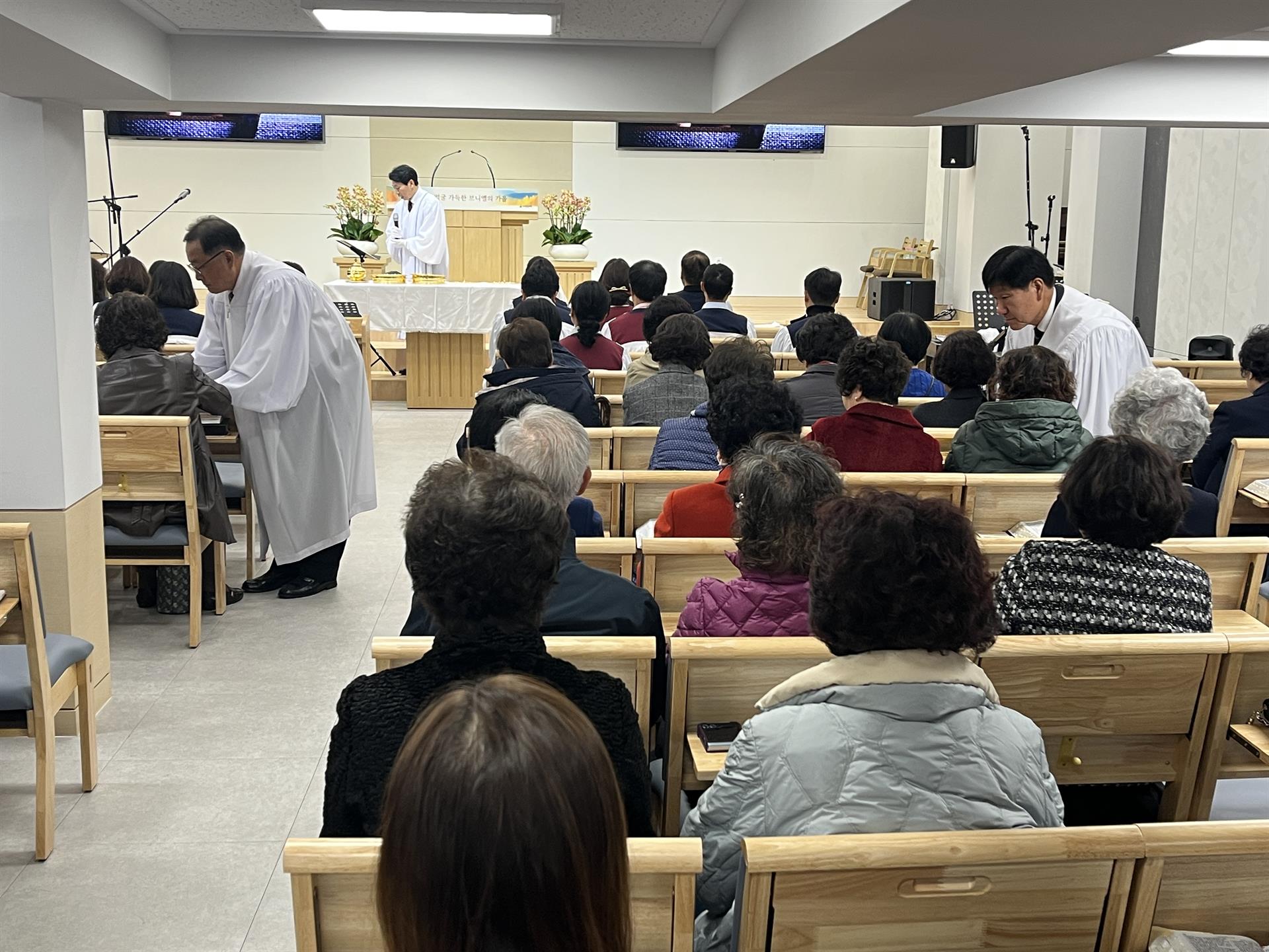 KakaoTalk_20251109_122857274_26.jpg KakaoTalk_20251109_122857274_26.jpg