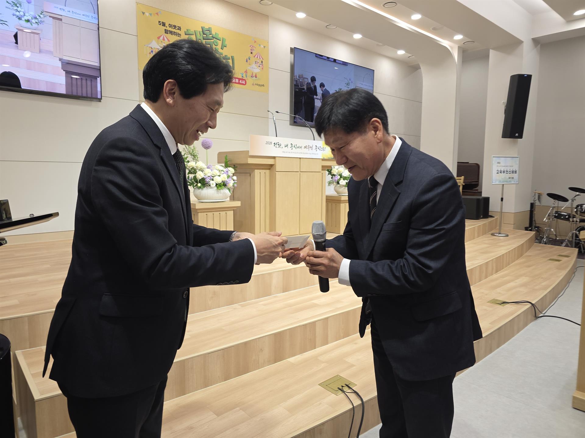 KakaoTalk_20260510_185753344_05.jpg