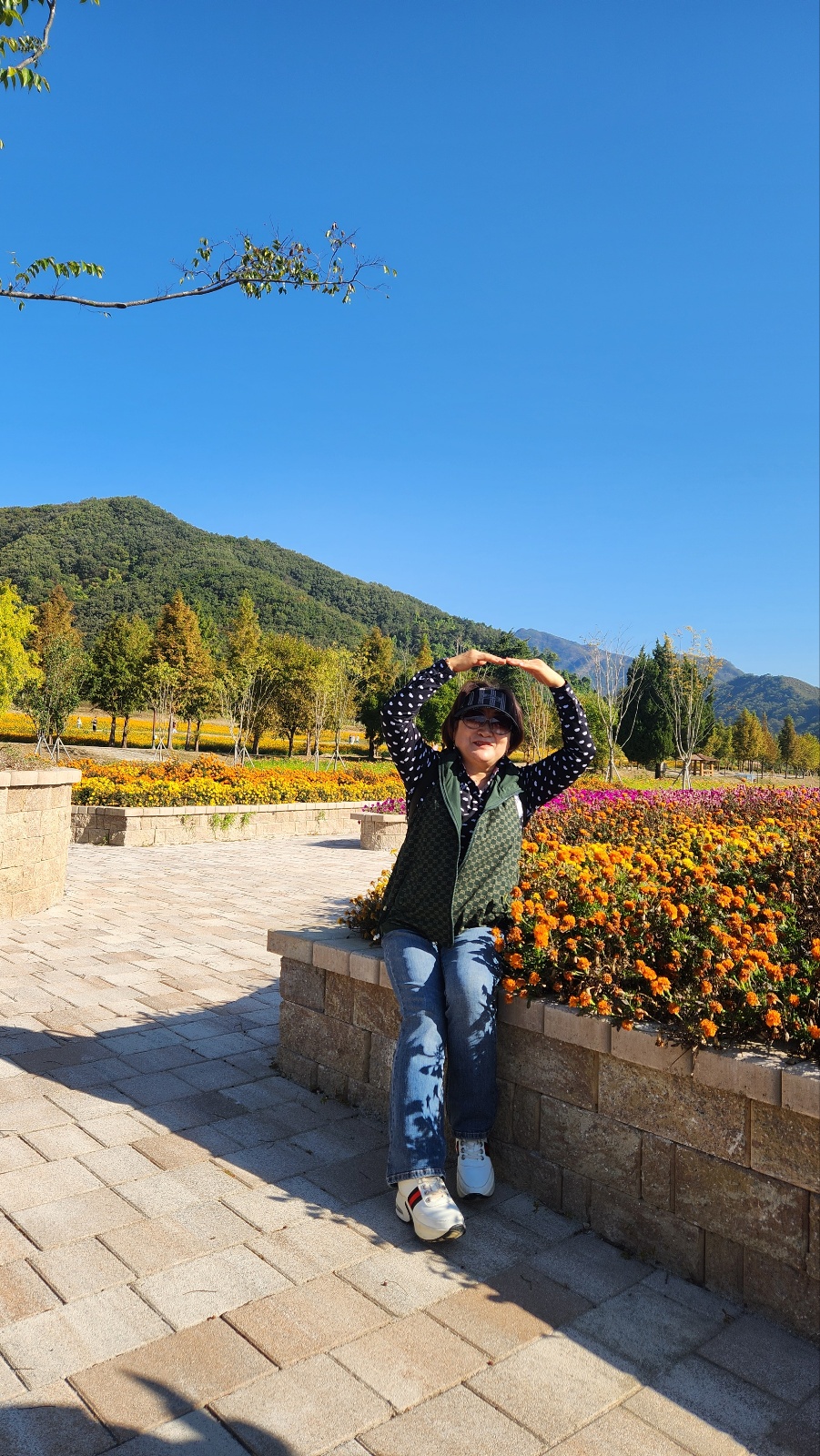 KakaoTalk_20261010_132223007_17.jpg