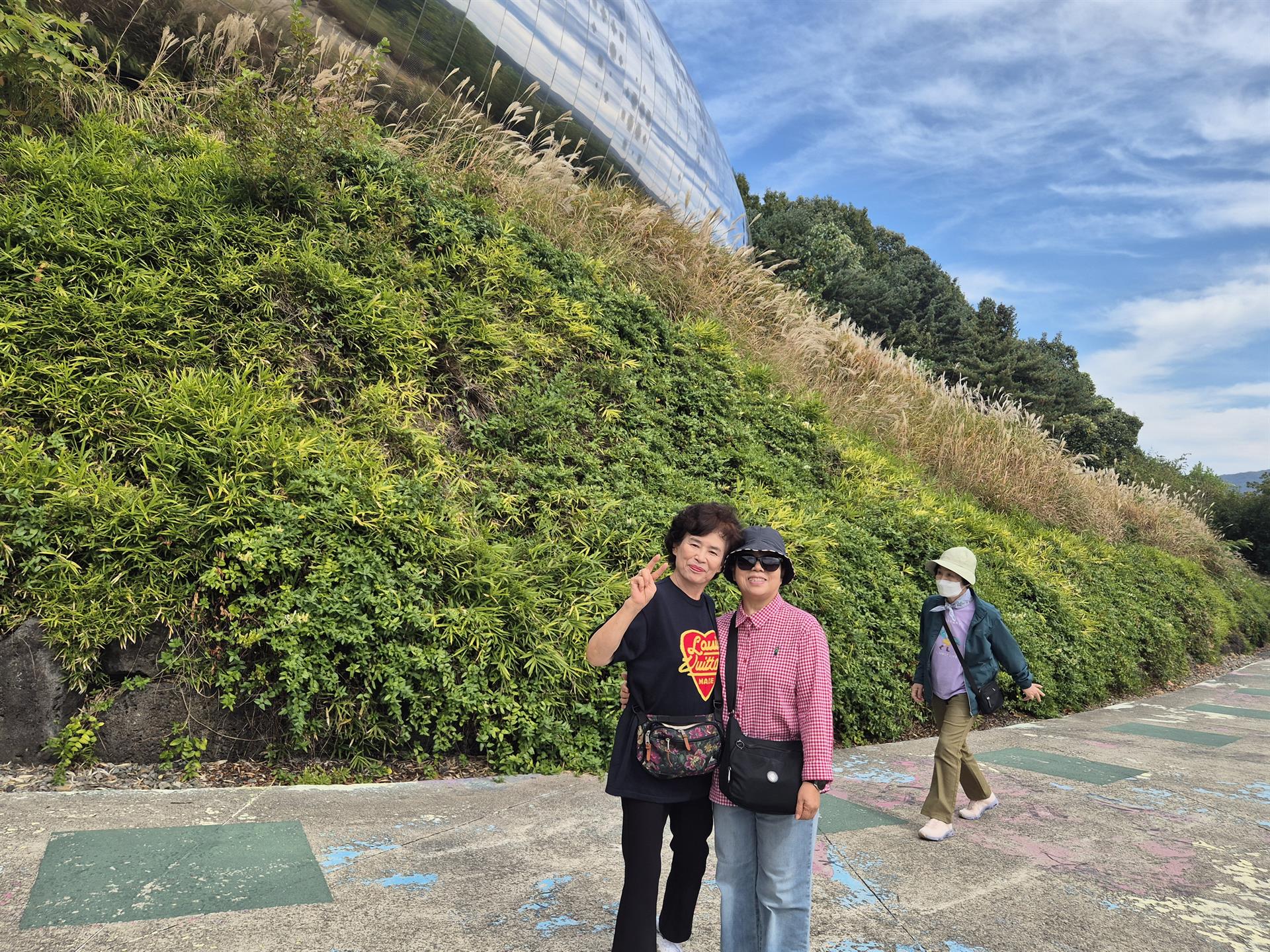 KakaoTalk_20261010_122809379_17.jpg
