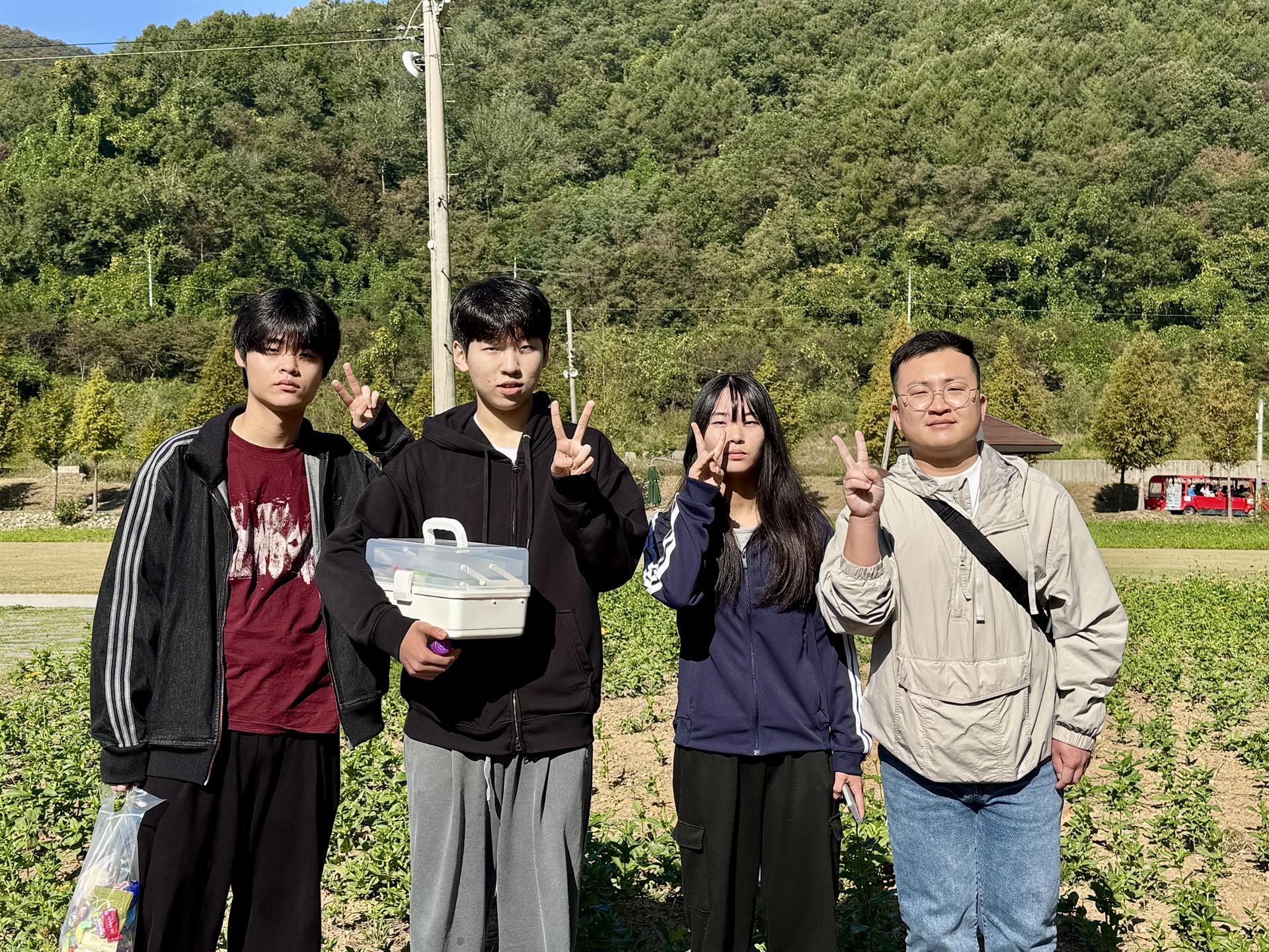 KakaoTalk_20261010_122830395_05.jpg