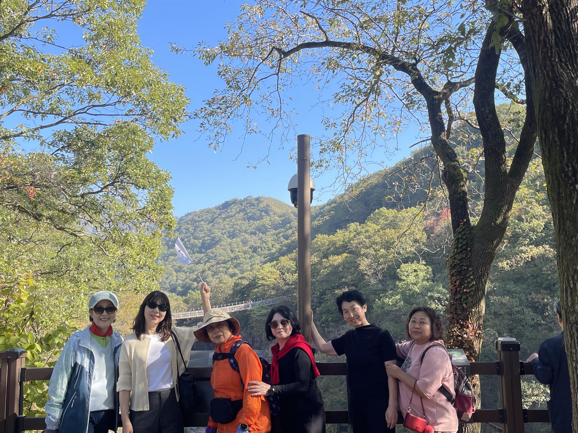 KakaoTalk_20261010_122915813_08.jpg