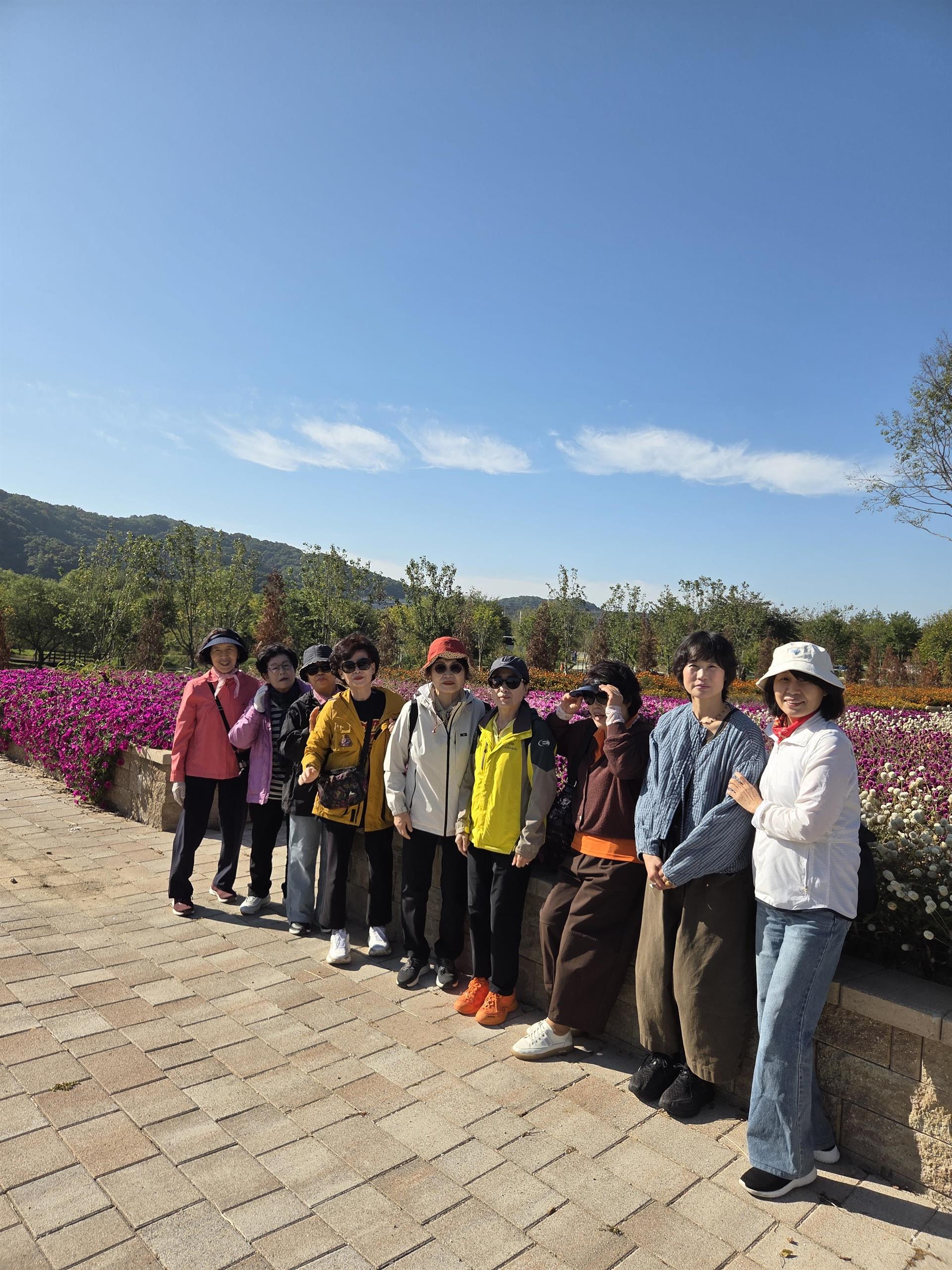 KakaoTalk_20261010_123153048_09.jpg